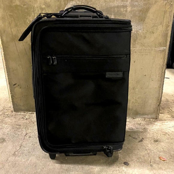 Briggs & Riley Bags Briggs Riley Carry On Luggage Poshmark